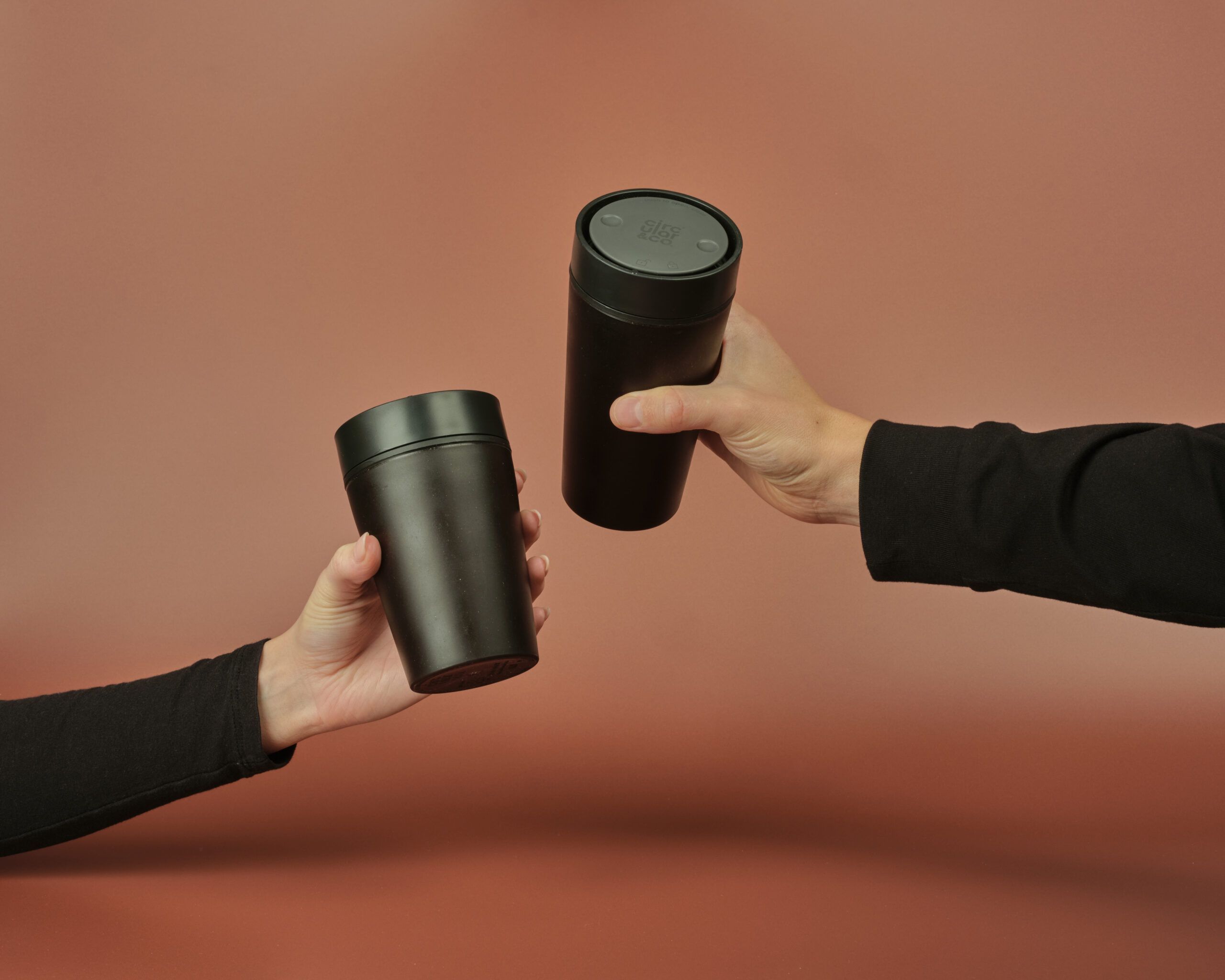 coffee mugs made from recycled coffee waste